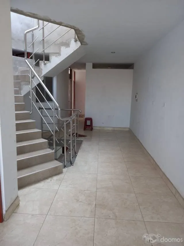 VENTA DE CASA DE 2 PISOS NUEVA DE OCACION — foto 4