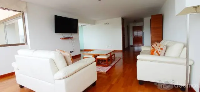 Hermoso Departamento Amoblado y Equipado en San Isidro, con Terraza! — foto 7