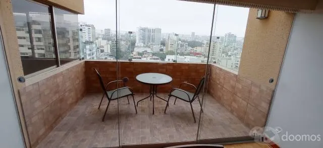 Hermoso Departamento Amoblado y Equipado en San Isidro, con Terraza! — foto 8