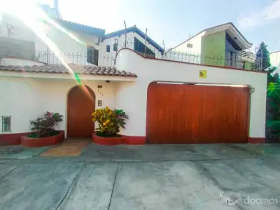 Venta de Linda Casa en Urb. Covima La Molina