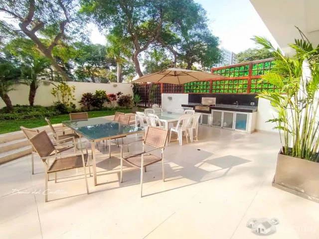 Precioso Departamento en una de las mejores zonas de San Isidro — foto 2