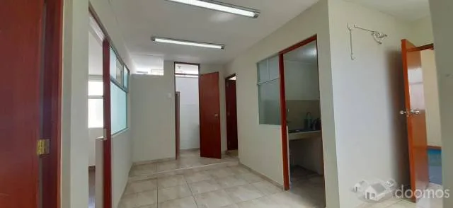 SE ALQUILA OFICINA EN JESÚS MARÍA — foto 7