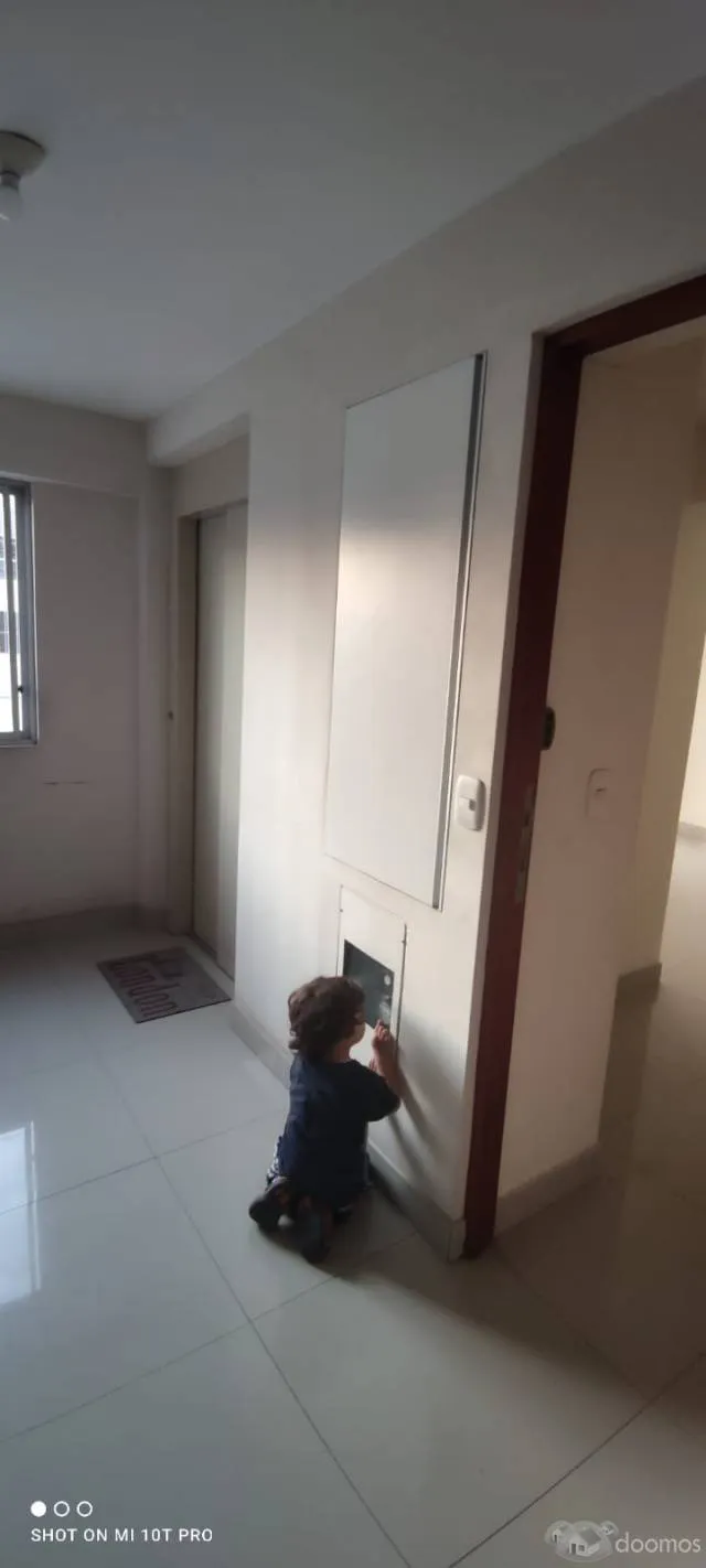 SE ALQUILA DEPARTAMENTO URB. ARIOSTRO MATELLINI-CALLE LOS ESCRITORES — foto 8