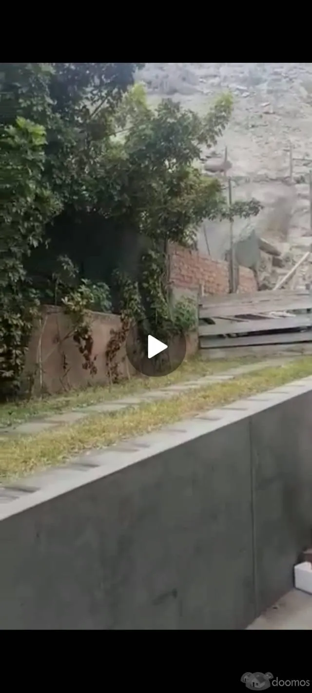 Vendo casa en La Planicie - La Molina — foto 2