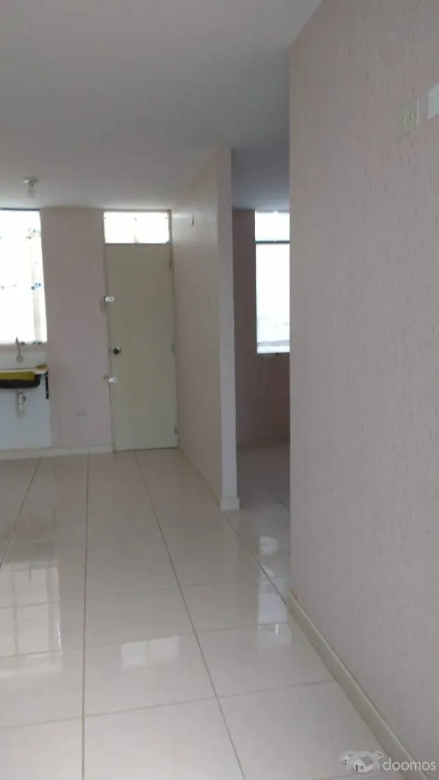 Venta de Casa Sol de la Florida Ica - 3