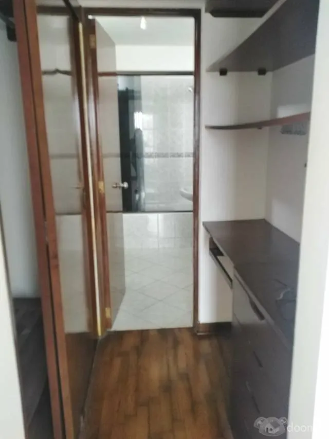 Duplex en Av Pardo Excelente ubicacion — foto 5