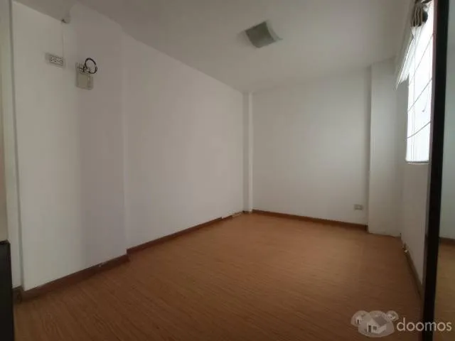 Venta de hermoso departamento en una zona exclusiva en la Molina — foto 6