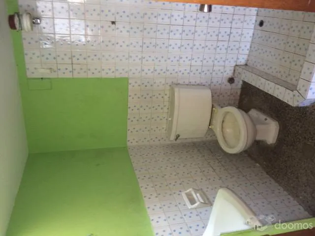 VENDO DEPARTAMENTO 2DO PISO AREA=60M2 AMPLIAS HABITACIONES BIEN ILUMINADO — foto 5