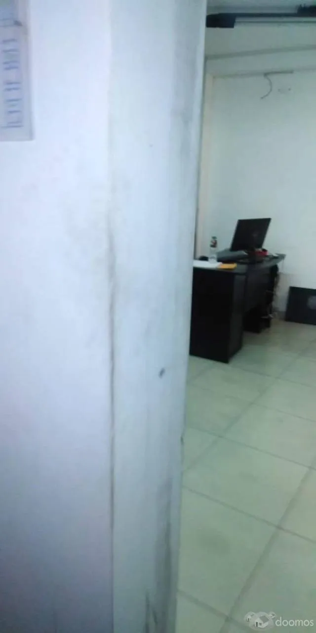 VENDO LOCAL DE 4 PISOS  , CON  15 AMBIENTES   Y 10 ESTACIONAMIENTOS  EN ESQUINA  , PARA  OFICINA , ALMACEN — foto 8