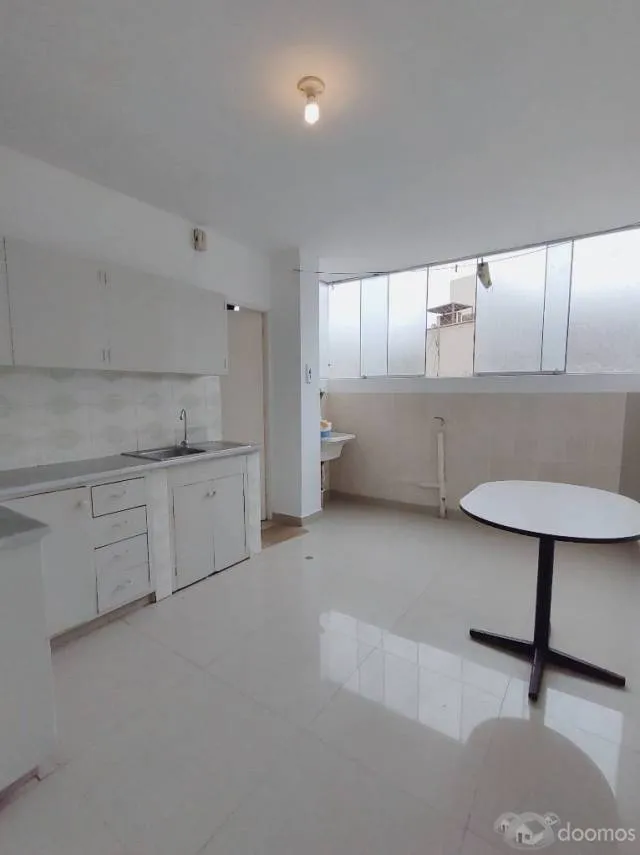 vendo hermoso departamento en Miraflores ideal para inversion — foto 3