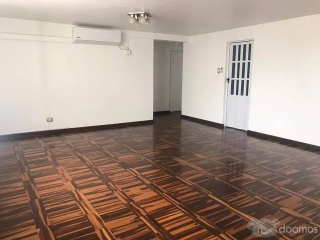 VENDO DEPARTAMENTO DE 141M2 CON EXCELENTE UBICACIÓN — foto 5