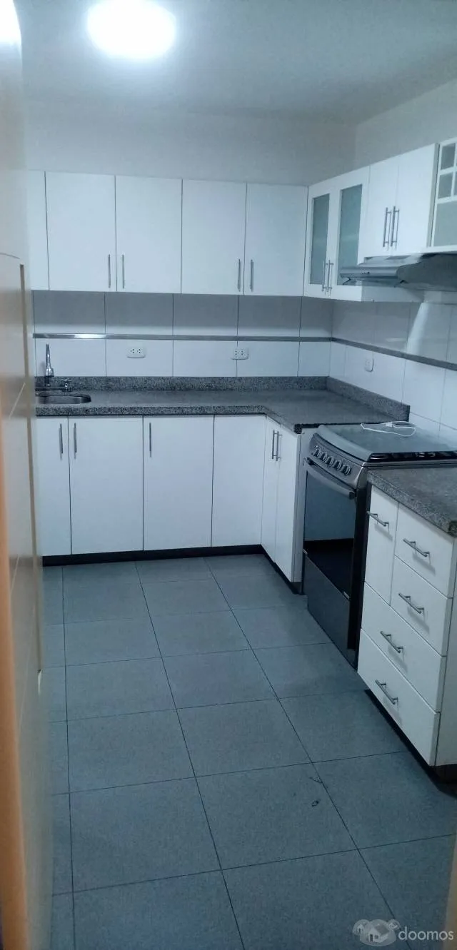 Alquiler Amplio Departamento. Excelente Estado. — foto 2