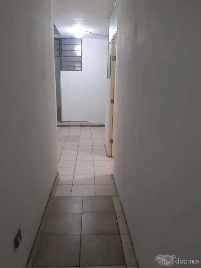 ALQUILER DE 1er PISO PARA NEGOCIO O VIVIENDA / RIMAC — foto 8