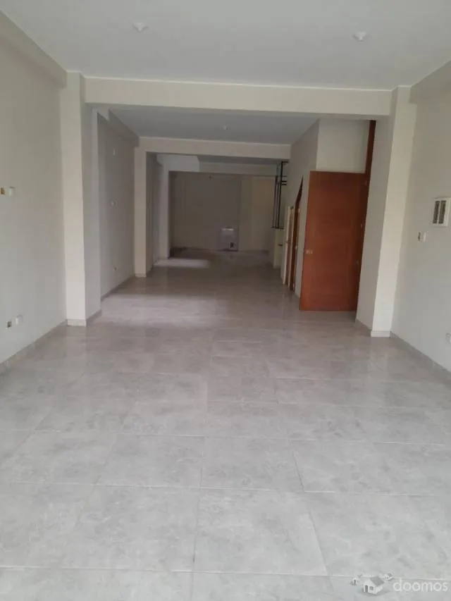 Local Comercial 1er Piso 120 m² Av Wiesse Paradero Santa Rosa Sjl - 3