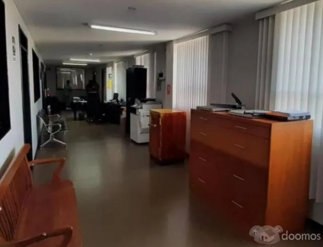 Se Vende Local Comercial en Pleno Centro de Barranco - 3