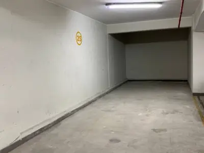 EN VENTA ESTACIONAMIENTO +DEPOSITO