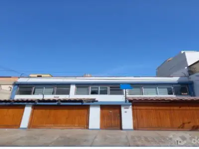 Remato Casa en San Borja por Remodelar (A Tratar)