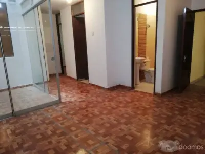 VENDO ACOGEDOR DPTO DE 67.56 m2 EN 1ER PISO EN URB . SAN PEDRO ET5 EN CARABAYLLO