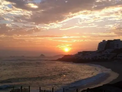 OCASION X VIAJE VENTA DE TERRENO EN PLAYA CABALLEROS, 3ER NIVEL, PARA 5 PISOS, CON ANTEPROYECTO APROBADO, 310M2