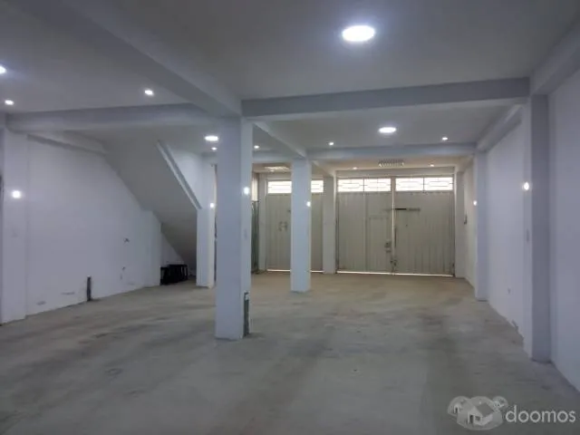ALQUILER DE LOCAL COMERCIAL 160MT2 — foto 2