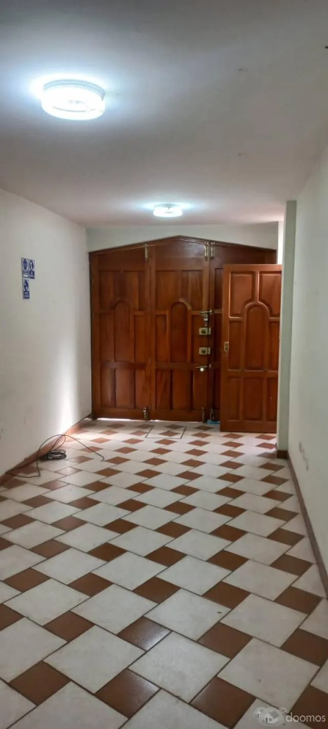 ALQUILO LOCAL COMERCIAL GUARDIA CIVIL- CIUDAD AREQUIPA - 2