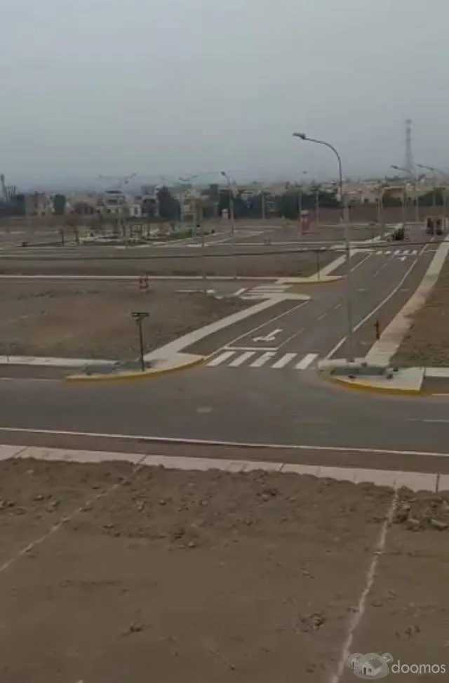 TRASPASO TERRENO EN LOS FICUS DE CARABAYLLO ETAPA IV - 3