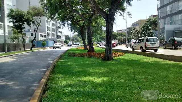 VENTA DE TERRENO EN AV. RICARDO PALMA 1061 DISTRITO MIRAFLORES. CIUDAD DE LIMA, PERU — foto 2