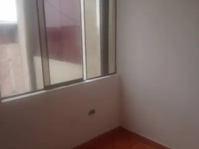 OCACIÓN SE VENDE DUPLEX DE 94m² EN CARABAYLLO, SANTO DOMINGO