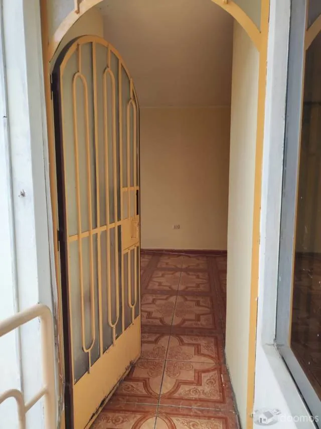 se alquila mini departamento en el distrito de los olivos — foto 4