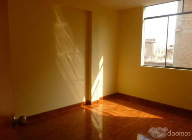 Alquiler amplio departamento San Martín de Porres — foto 2