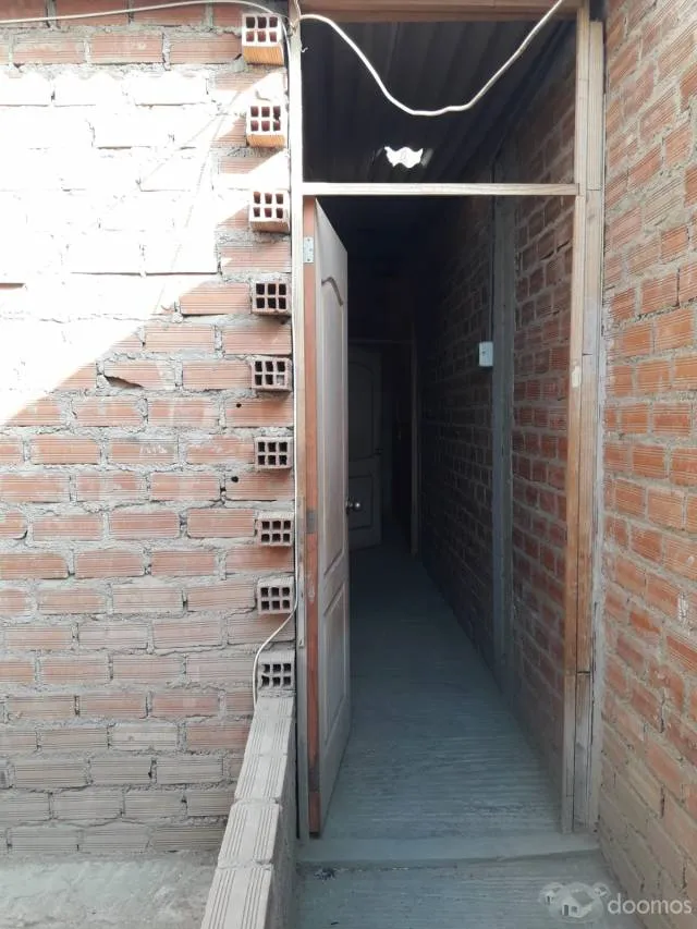 Venta de Ocasión de Casa más Aires Proyectada para 5 pisos - 3