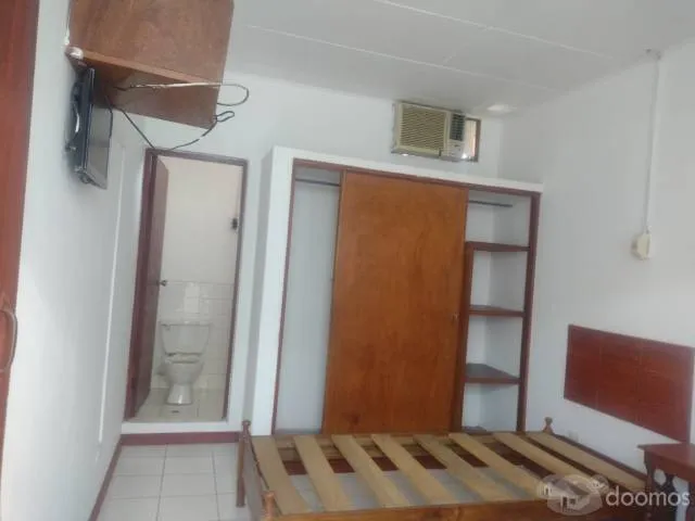 VENDO HOTEL MAS DEPARTAMENTO $ 400,000 - 5