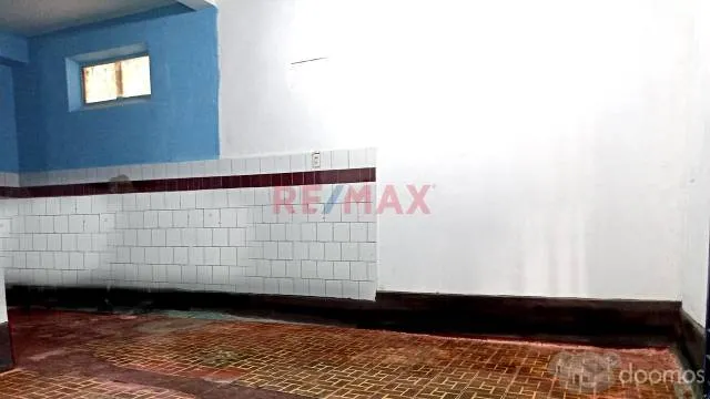 REMATO LOCAL COMERCIAL A 9 CDRS DE GAMARRA, FRENTE A BBVA DE AV IQUITOS, A 3 CDRS DE MANCO CAPAC — foto 4