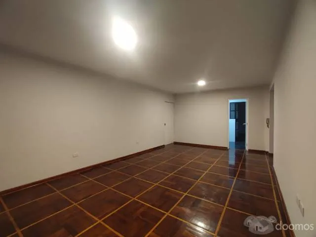 Alquilo departamento en corazón de Miraflores — foto 2