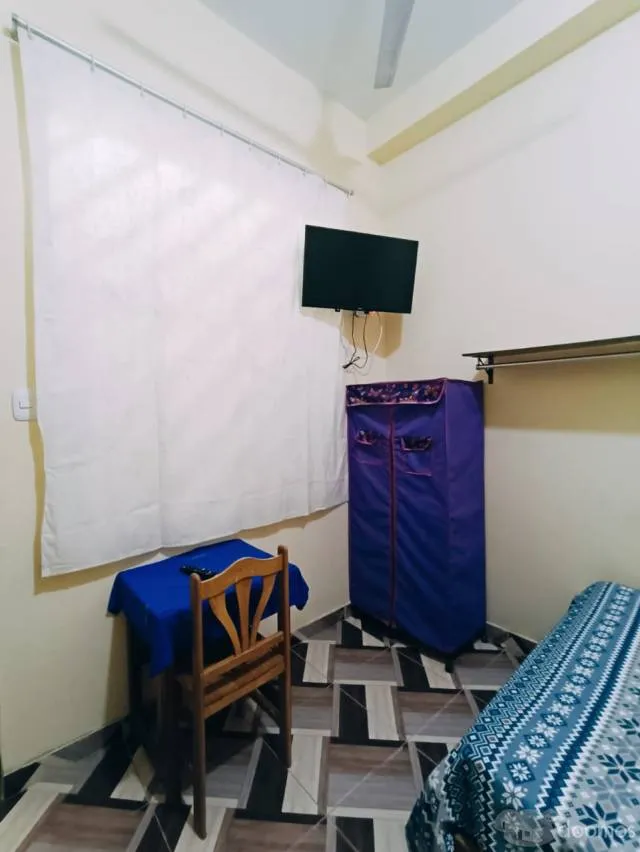 ALQUILER DE HABITACIONES AMOBLADAS - 6