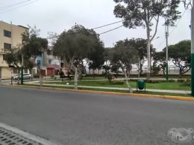Vendo departamento en surco frente a parque