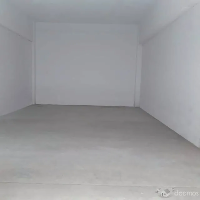 SE ALQUILA LOCAL PARA ALMACEN DE 60 M2 EN BREÑA — foto 3