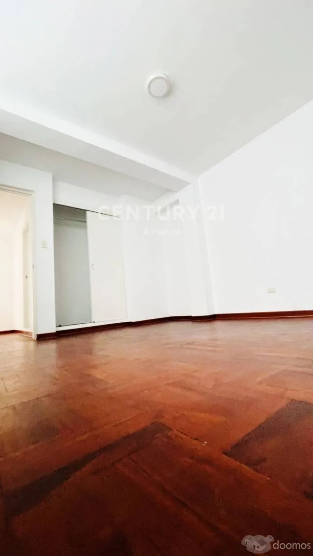 VENTA DE DEPARTAMENTO REMODELADO EN SAN ISIDRO — foto 6