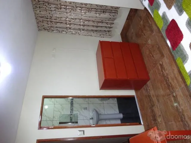 SE ALQUILA HABITACION  C/ BAÑO COMPLETO – ESTUDIANTES E INDEPENDIENTES ( DAMAS ) — foto 4