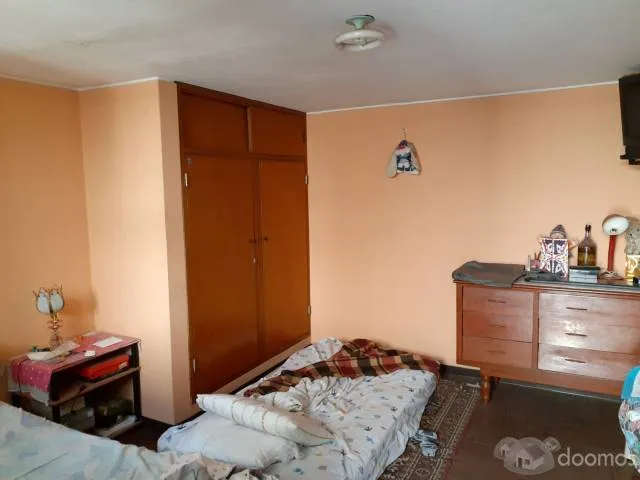 Vendo casa de tres pisos en el Rímac. Cochera, seguridad, muy buen estado. — foto 15