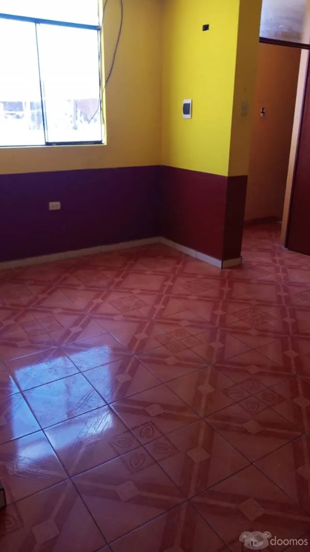 Se vende casa 4 de pisos, compartida en departamentos — foto 4