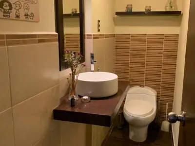 Funcional dpto. de 124m2 1er piso ubicado en Urb Chama, Surco.