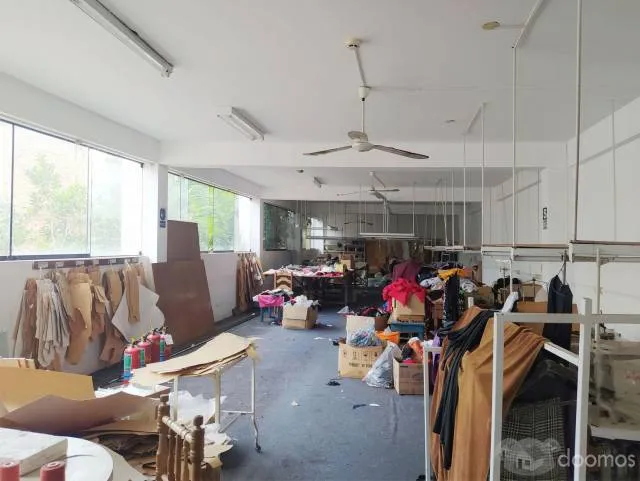 Vendo mi local con disposición a construcción para empresas o locales — foto 3