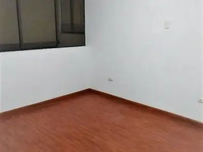 Vendo Dpto. Av Metropolitana. Ate