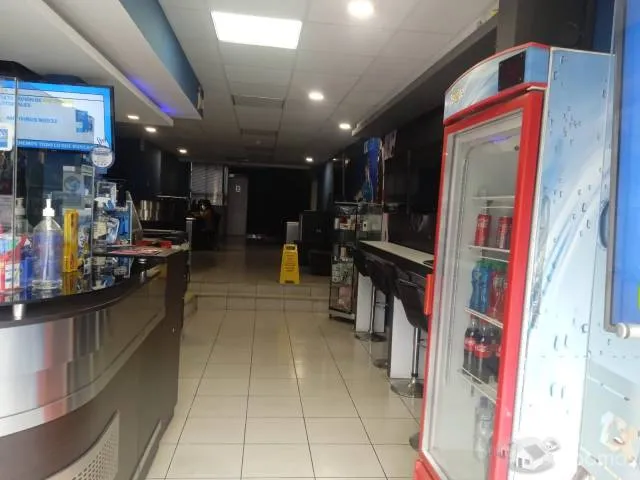 LOCAL COMERCIAL EN LA MOLINA — foto 6