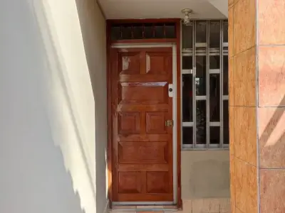 DEPARTAMENTO EN PRIMER PISO EN VENTA  URB.TUPAC AMARU – LA VICTORIA