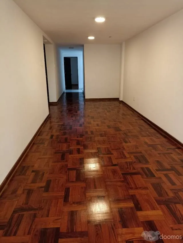 DEPARTAMENTO EN PRIMER PISO EN VENTA  URB.TUPAC AMARU – LA VICTORIA — foto 2