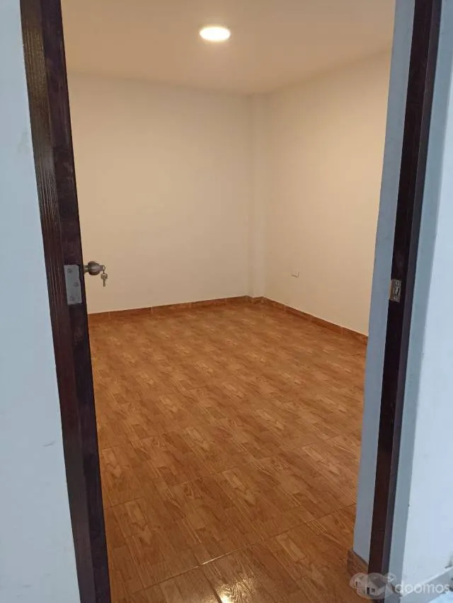 DEPARTAMENTO EN PRIMER PISO EN VENTA  URB.TUPAC AMARU – LA VICTORIA — foto 7