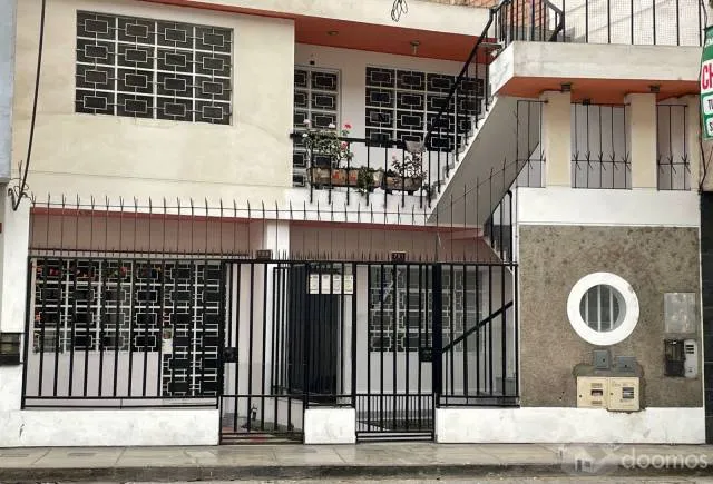 VENDO DEPARTAMENTO AMPLIO 90M EN SAN MARTIN DE PORRES 52 MIL DOLARES - 2
