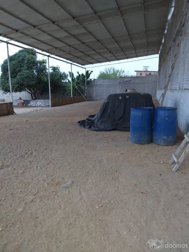 SE VENDE LOCAL COMERCIAL - 4